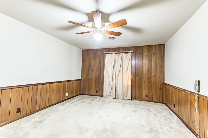 540 Murray Dr, Knoxville, TN 37912