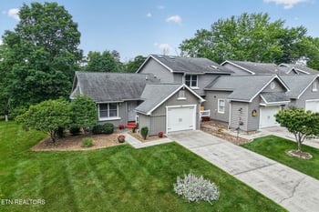 540 River Bend Dr, Crossville, TN 38555