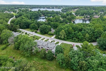 540 River Bend Dr, Crossville, TN 38555