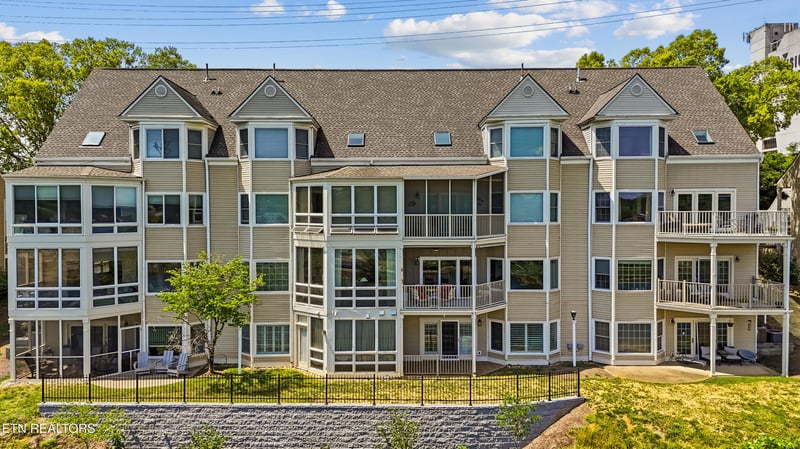 540 Riverfront Way, Knoxville, TN 37915