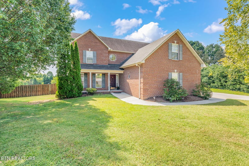 5400 Summitridge Ln, Knoxville, TN 37921