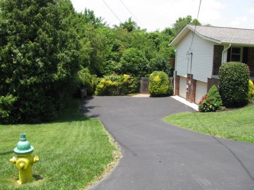 5401 Lance Dr, Knoxville, TN 37909