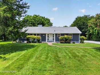 5405 Holston Dr, Knoxville, TN 37914