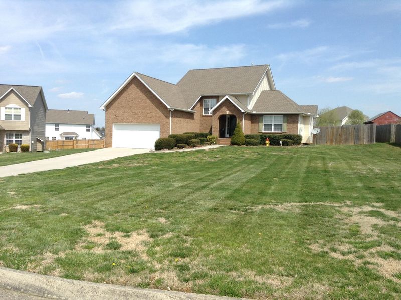 5408 Waldorf Ln, Corryton, TN 37721