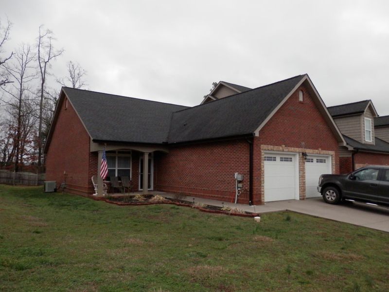 541 Jacksonian Way, Lenoir City, TN 37772