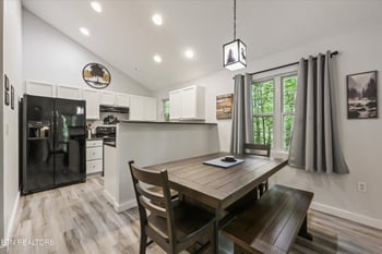 541 Johnson Ln #1, Gatlinburg, TN 37738