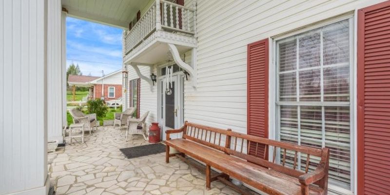 541 Old Middlesboro Hwy, Lafollette, TN 37766