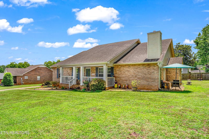541 Sandy Springs Rd, Maryville, TN 37803