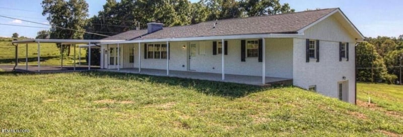 541 Wani Village Rd, Rutledge, TN 37861