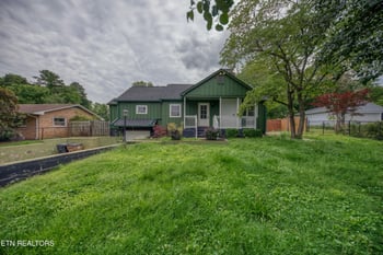5411 Villa Rd, Knoxville, TN 37918