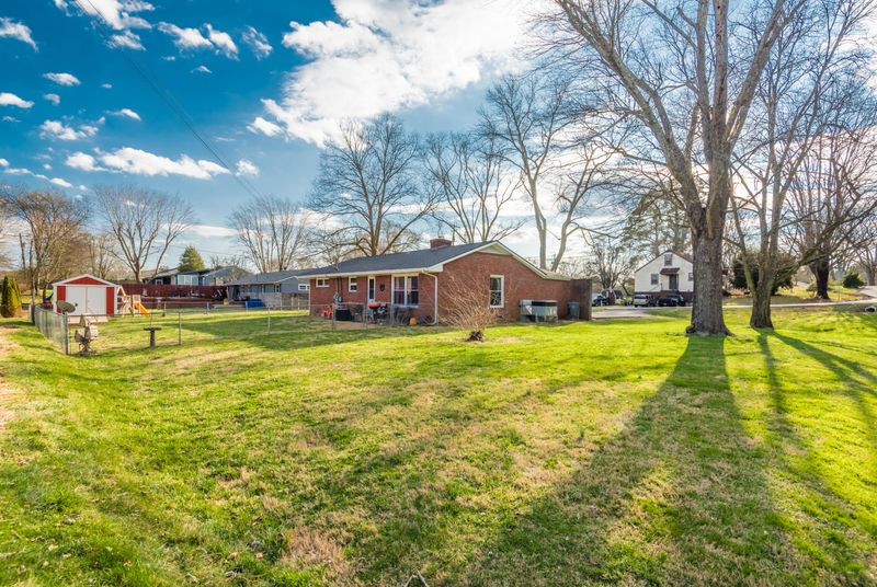 5412 Briercliff Rd, Knoxville, TN 37918