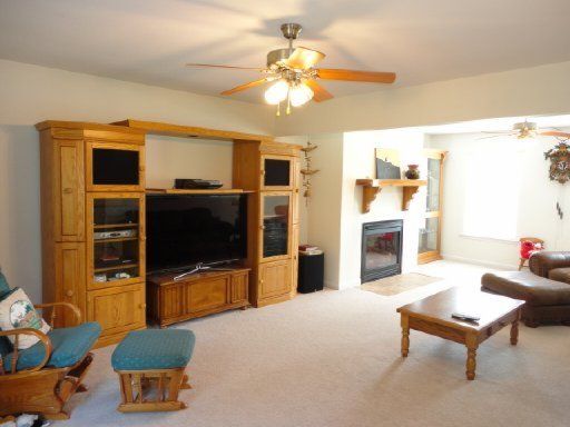 5415 Waldorf Ln, Corryton, TN 37721