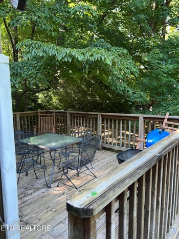 5416 Pinecrest Rd, Knoxville, TN 37918