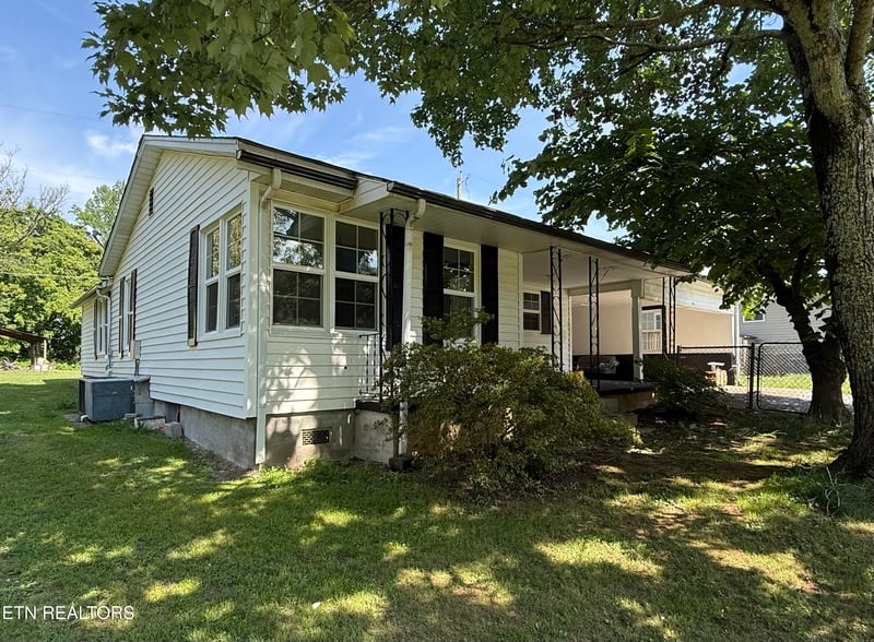 5419 Bland Ln, Knoxville, TN 37920