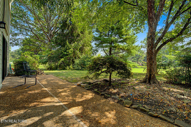 542 Lost Tree Ln, Knoxville, TN 37934