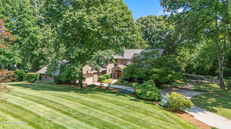 5421 Blueridge Dr, Knoxville, TN 37919