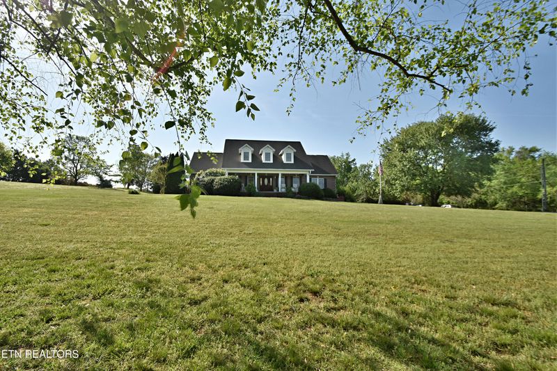 5429 Pryor Rd, Maryville, TN 37804