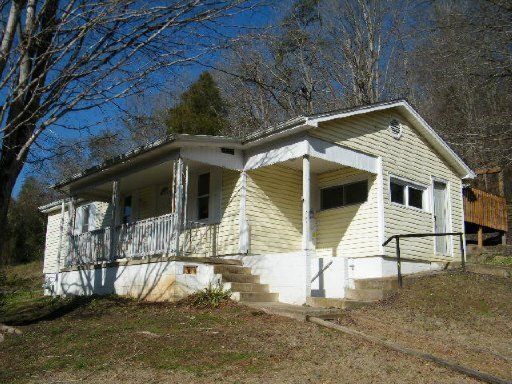 543 Brushy Valley Rd, Clinton, TN 37716