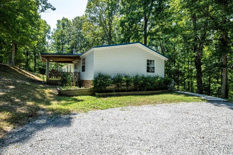 543 County Road 282, Niota, TN 37826