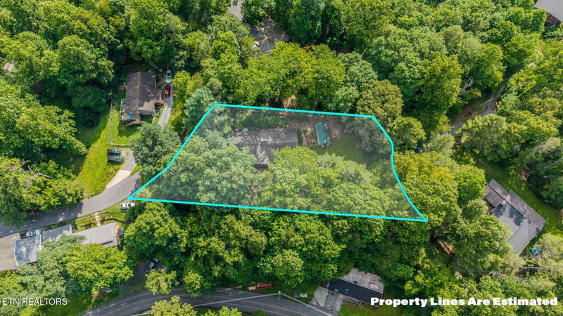 543 Reba Ln, Gatlinburg, TN 37738