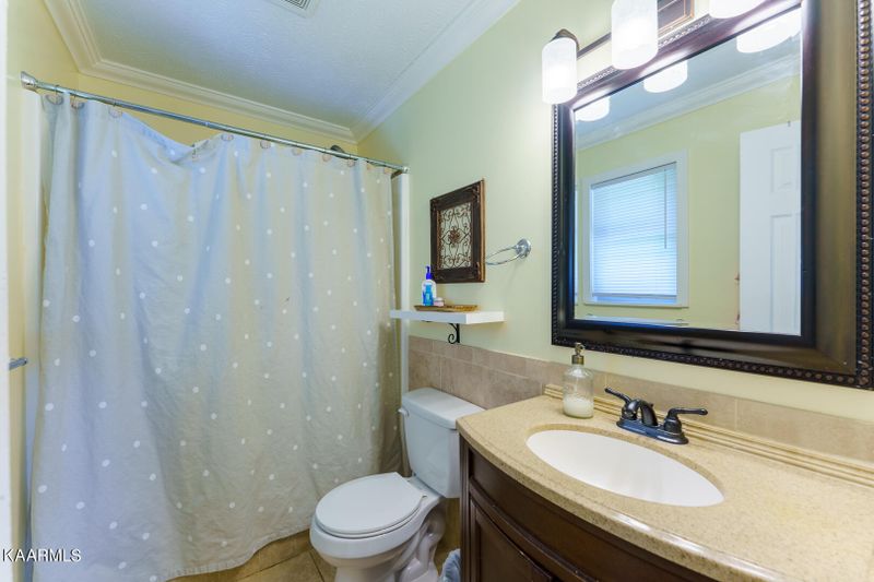 543 Valley View St, Seymour, TN 37865