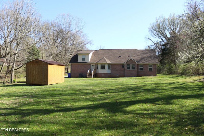 54325428 Randonell Rd, Knoxville, TN 37920