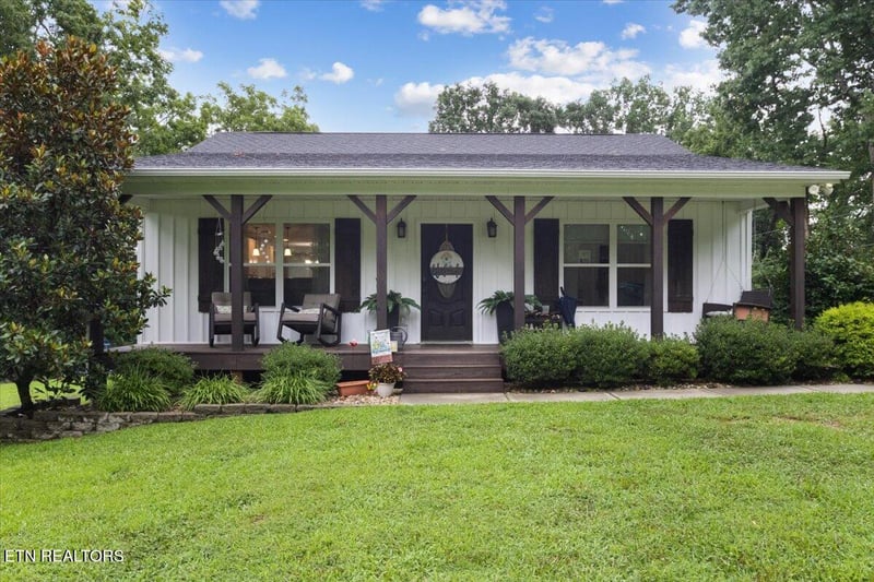 5434 Indian Ridge Rd, Rutledge, TN 37861