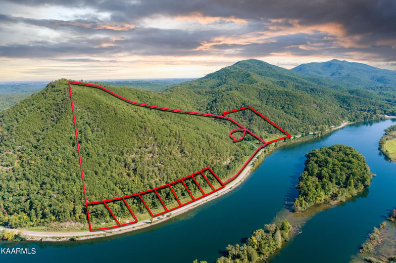 5437 Calderwood Hwy, Tallassee, TN 37878