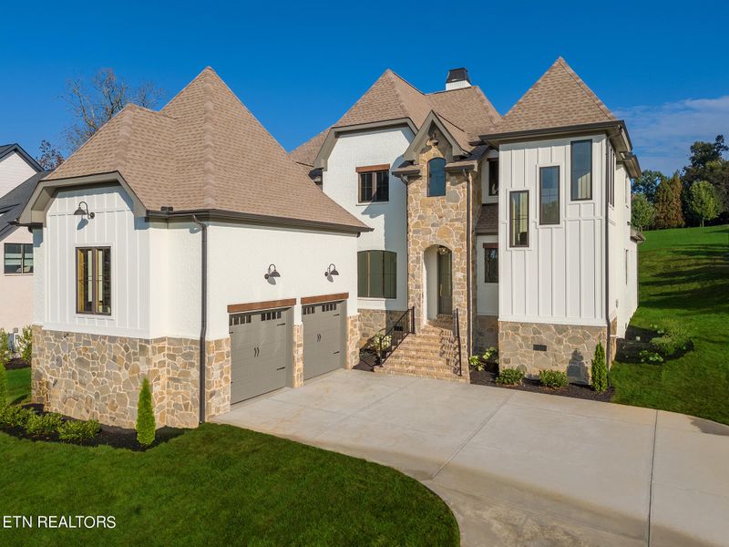 544 Lone Willow Dr, Knoxville, TN 37934