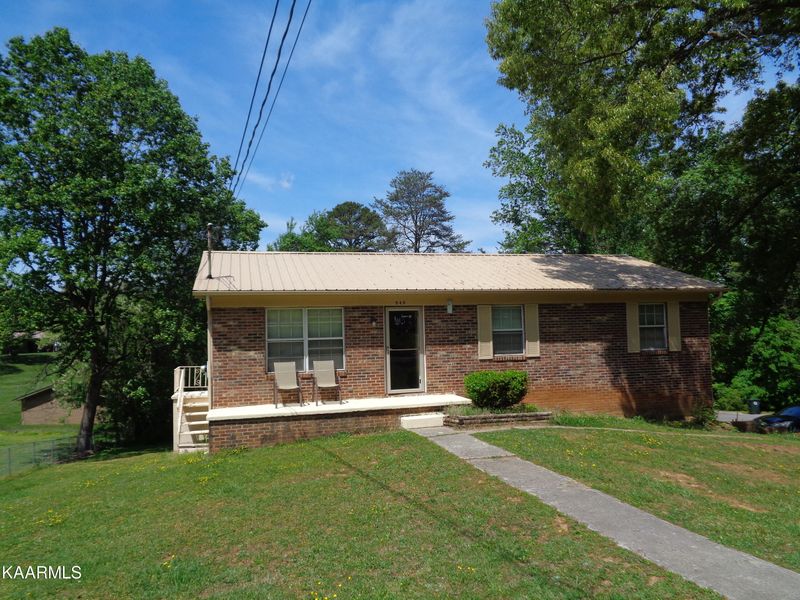 545 Callaway Dr, Morristown, TN 37814