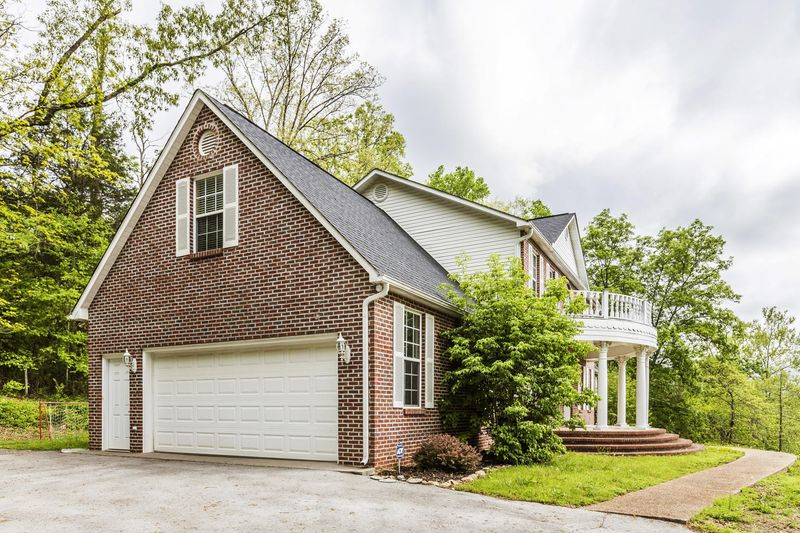 545 Carters Chapel Rd, Lenoir City, TN 37771