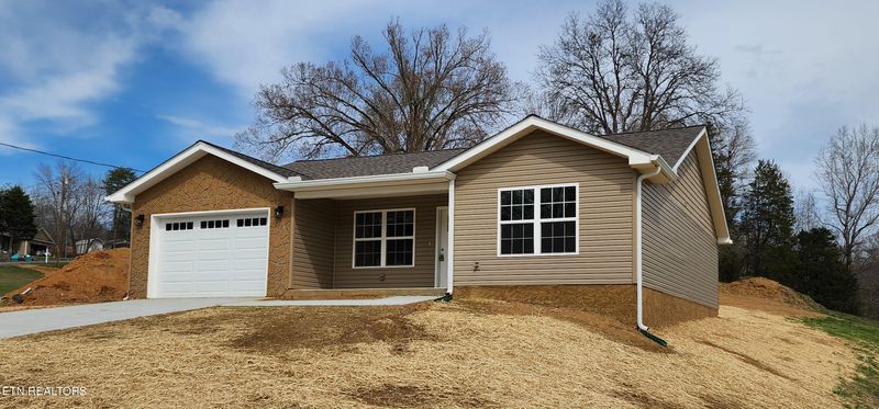545 Kingfisher Ave, Sevierville, TN 37862