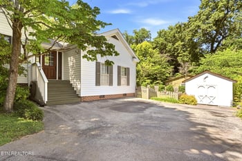5450 Briercliff Rd, Knoxville, TN 37918