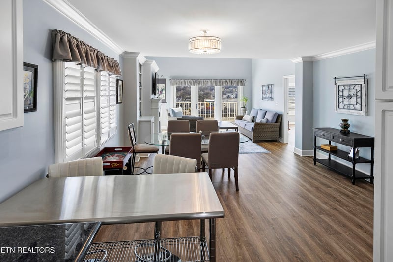 546 Riverfront Way, Knoxville, TN 37915