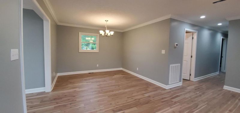 547 Norwood Dr, Oliver Springs, TN 37840