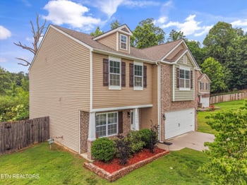 5479 Calvert Ln, Knoxville, TN 37918