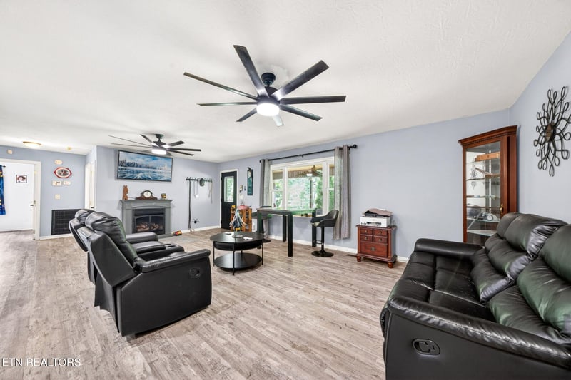 548 Lantana Firetower Rd, Crossville, TN 38572