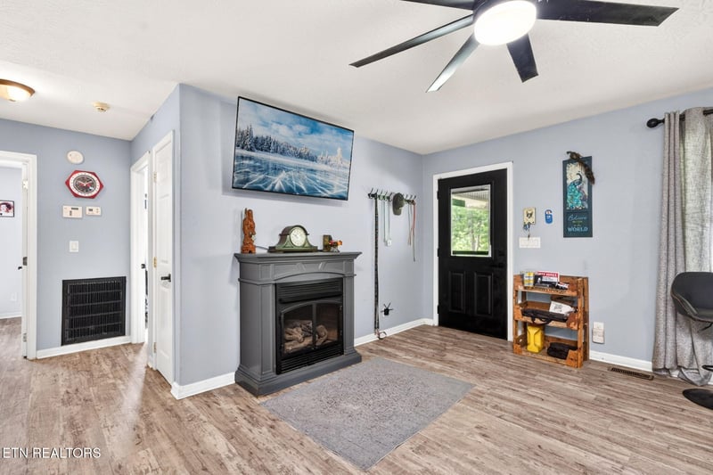 548 Lantana Firetower Rd, Crossville, TN 38572