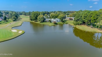 548 Lost Tree Ln, Farragut, TN 37934