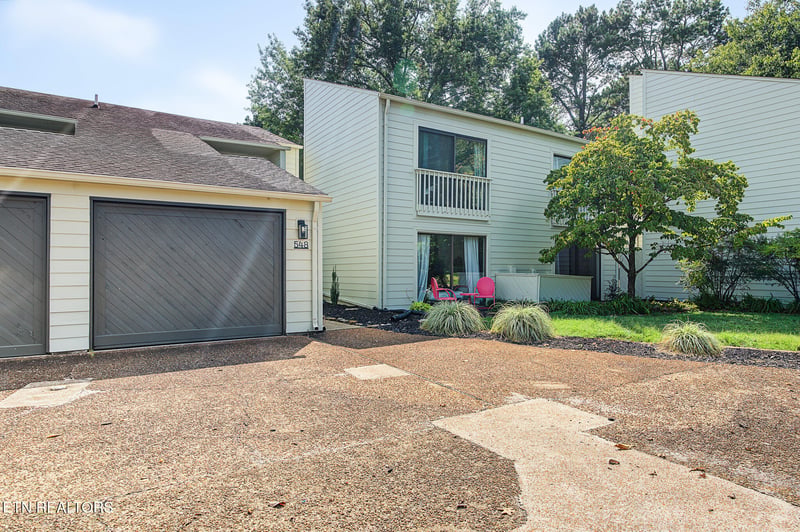 548 Lost Tree Ln, Farragut, TN 37934
