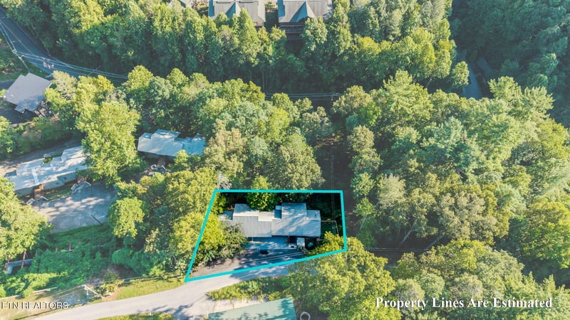 549 Johnson Ln #1&2, Gatlinburg, TN 37738