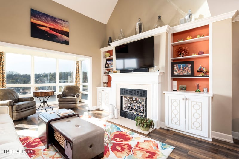 550 Riverfront Way, Knoxville, TN 37915