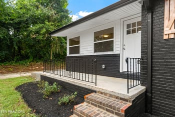 5501 Ball Rd, Knoxville, TN 37931