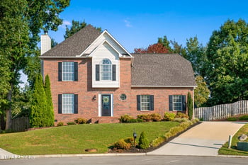 5507 Fair Oaks Ln, Knoxville, TN 37921