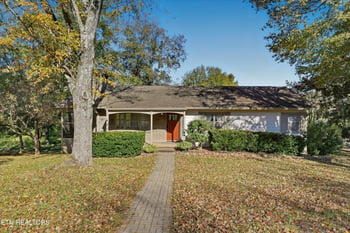 5509 Dandyline Dr, Knoxville, TN 37914