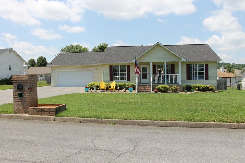 551 Emerts View Cir, Seymour, TN 37865