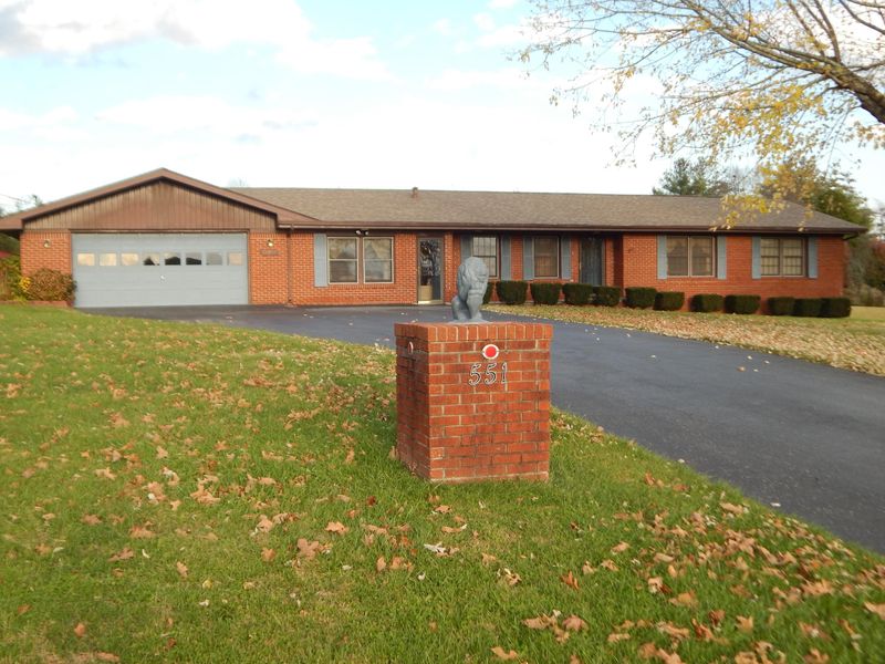 551 Open Range Rd, Crossville, TN 38555