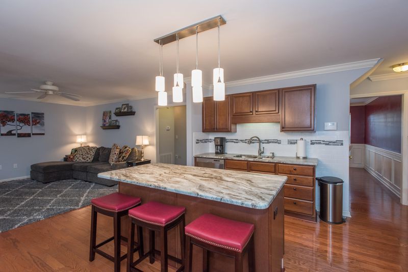5510 Summitridge Ln, Knoxville, TN 37921