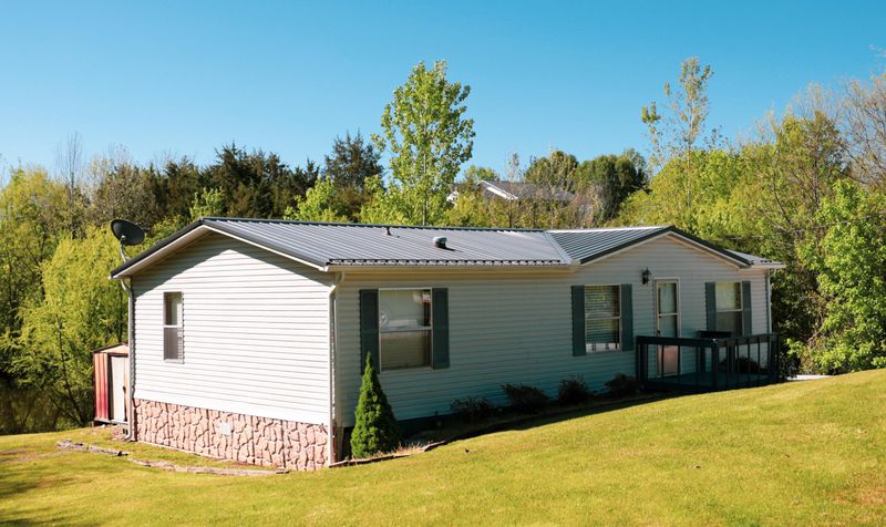 5511 St Paul Rd, Morristown, TN 37813