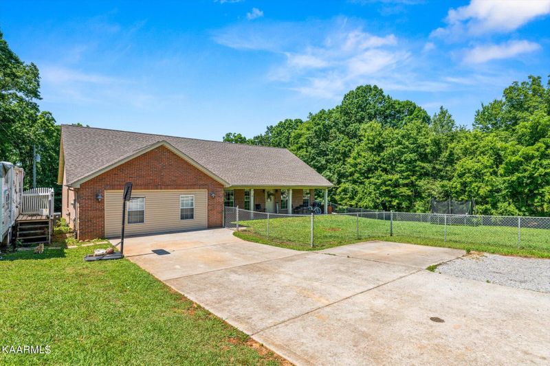 5512 Hutton Ridge Rd, Maryville, TN 37801